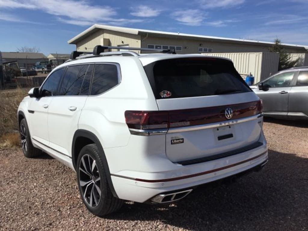 Used 2024 Volkswagen Atlas 2.0T SEL Premium R-Line SUV