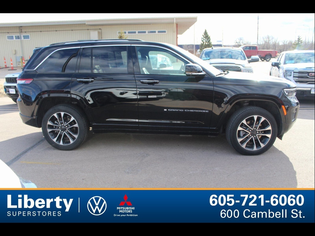 Used 2024 Jeep Grand Cherokee Overland 4xe with VIN 1C4RJYD68RC110291 for sale in Rapid City, SD