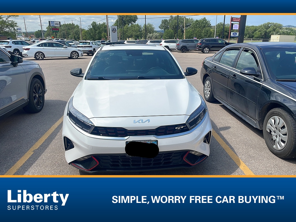 2022 Kia Forte GT's photo