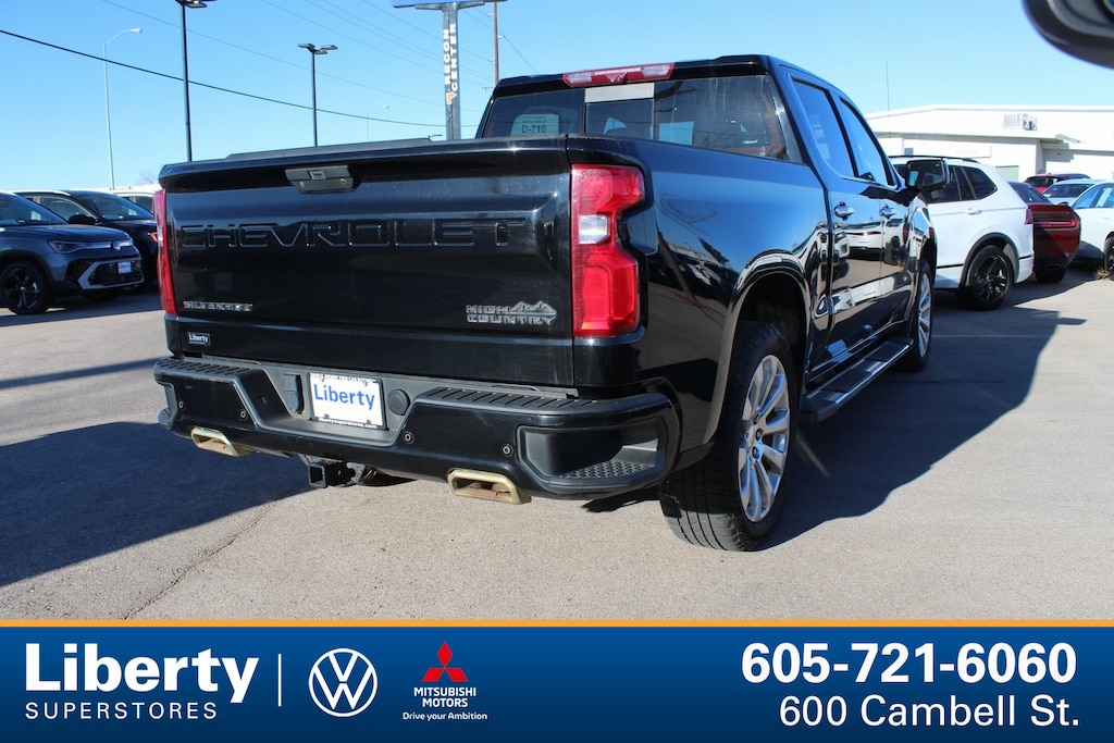 Used 2021 Chevrolet Silverado 1500 High Country Truck Crew Cab