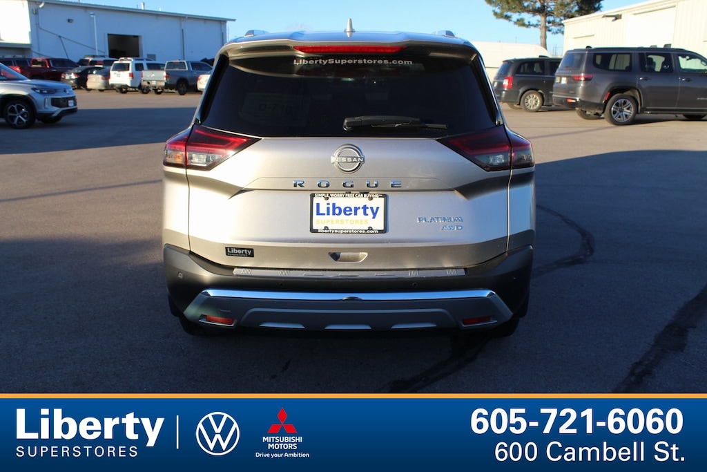 Used 2022 Nissan Rogue Platinum SUV