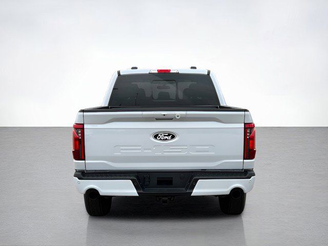 2025 Ford F-150 XLT photo 4