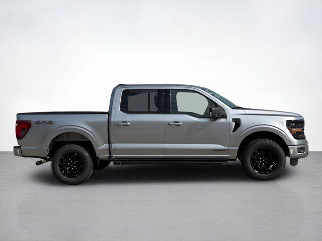 2025 Ford F-150 XLT photo 2
