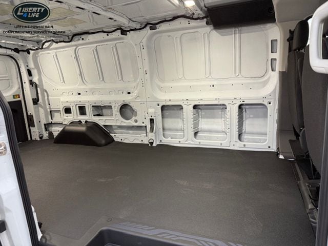 2025 Ford Transit Van Base - Photo 32