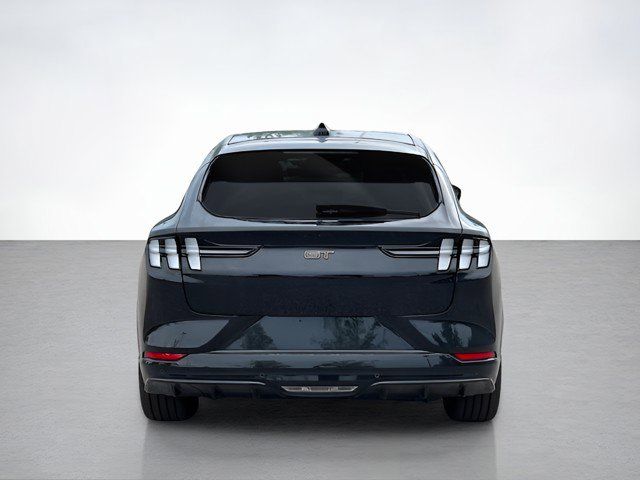 2025 Ford Mustang Mach-E GT photo 4