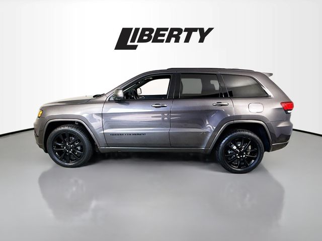 2020 Jeep Grand Cherokee Altitude photo 4