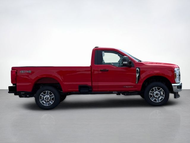 2025 Ford F-250 photo 2