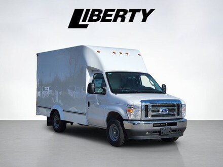 2025 Ford E-350SD Base Cab/Chassis