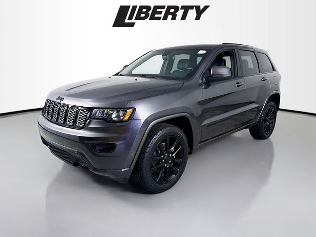 2020 Jeep Grand Cherokee Altitude photo 3