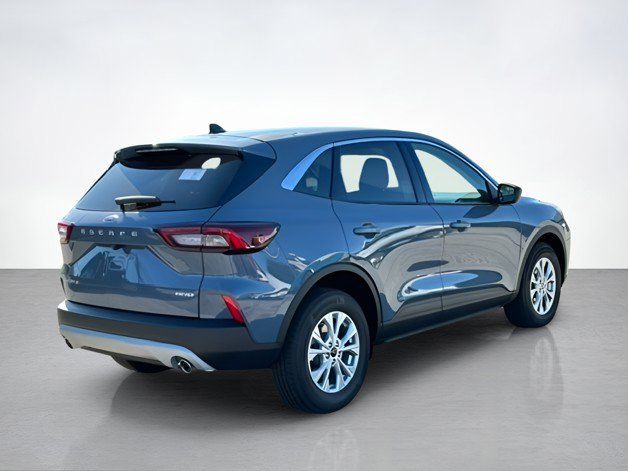 2025 Ford Escape Active photo 3