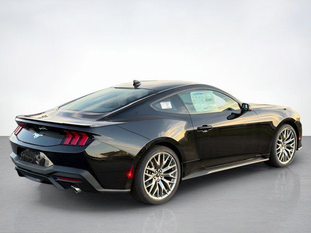 2026 Ford Mustang EcoBoost photo 3