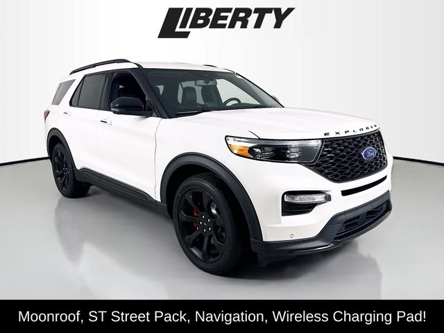 2020 Ford Explorer ST's photo