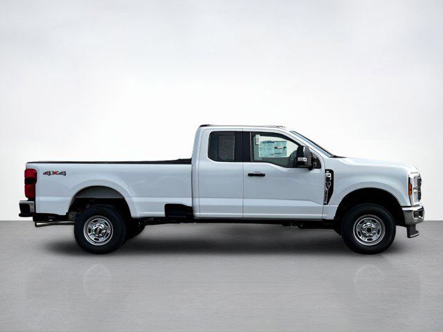 2026 Ford F-250 photo 2