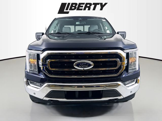 2023 Ford F-150 XLT photo 2