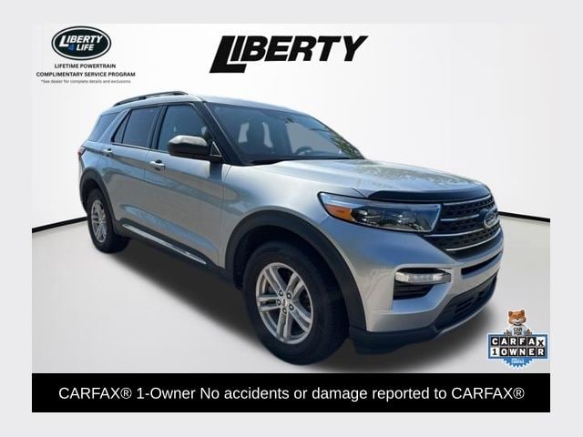 2023 Ford Explorer XLT 4WD's photo