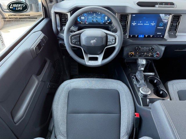 2025 Ford Bronco 4-Door Base - Photo 26