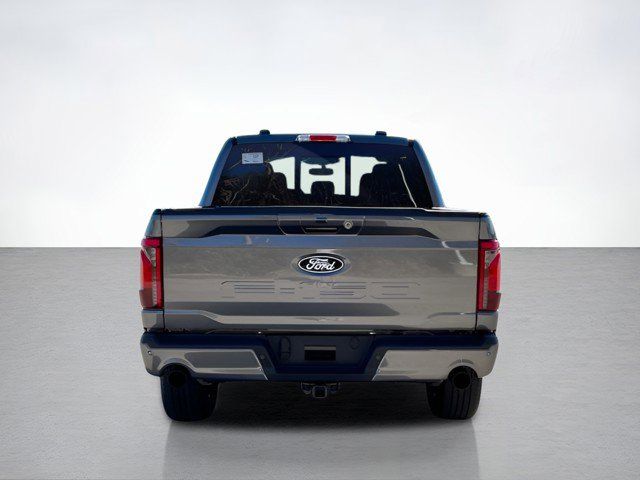 2025 Ford F-150 XLT photo 4