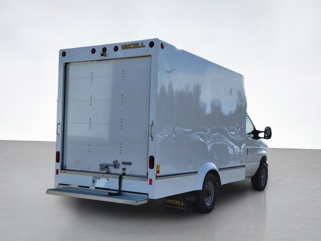 2025 Ford E-350 Base photo 3