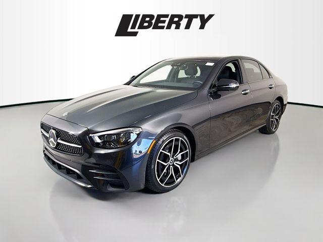 2021 Mercedes Benz E 350 4MATIC photo 3