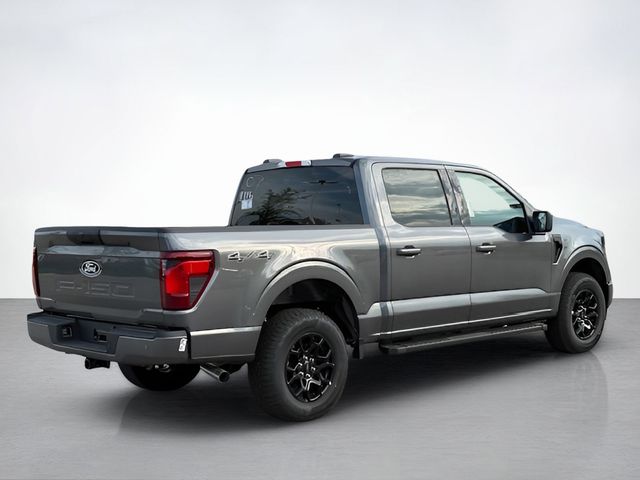 2025 Ford F-150 XLT photo 3