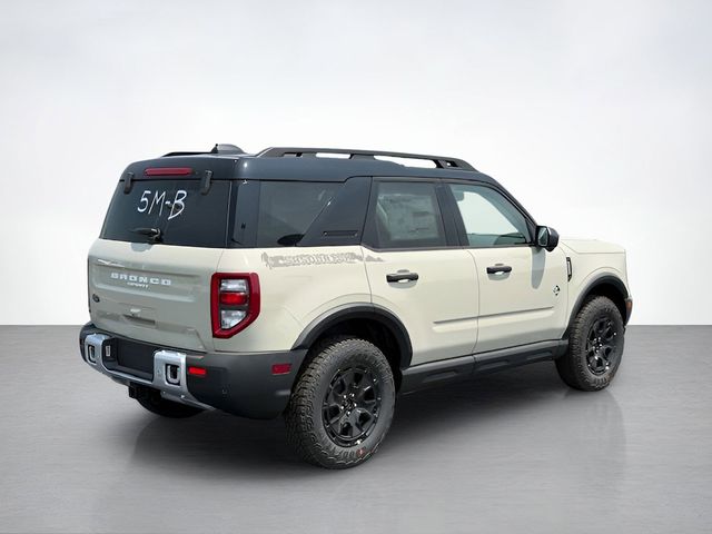 2025 Ford Bronco Sport Outer Banks photo 3