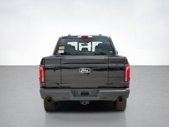 2025 Ford F-150 Lariat photo 4