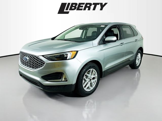 2024 Ford Edge SEL photo 3