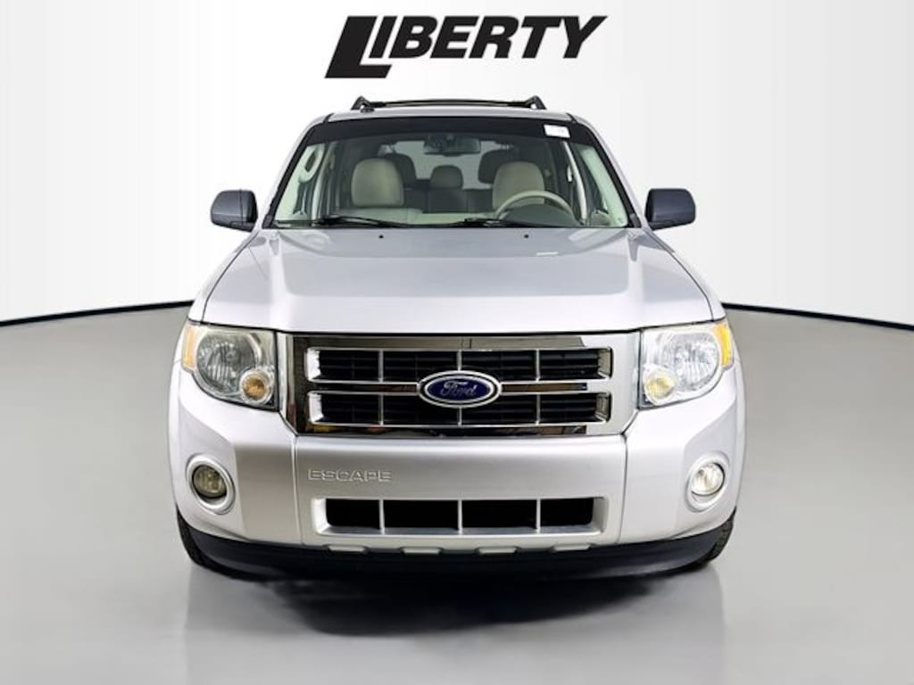 Used 2010 Ford Escape XLT SUV