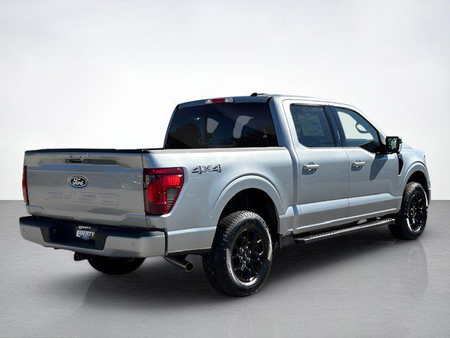 2025 Ford F-150 XLT photo 3