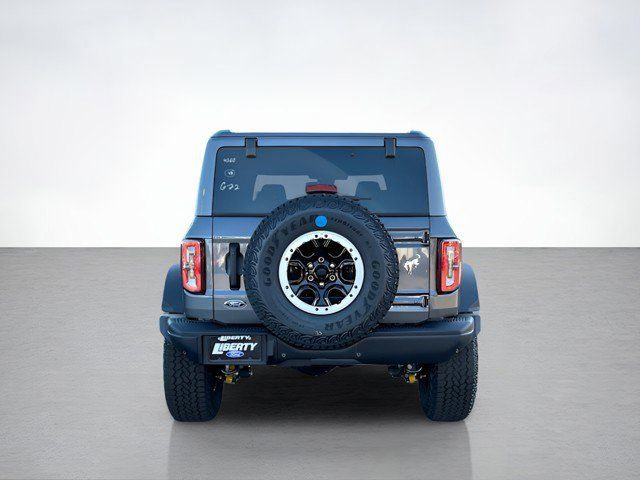 2025 Ford Bronco Badlands photo 4