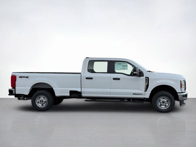 2025 Ford F-250 XL photo 2