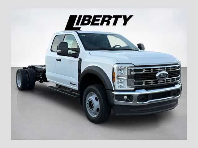2026 Ford F-550 XL 4x4 SuperCab 192-In DRW's photo