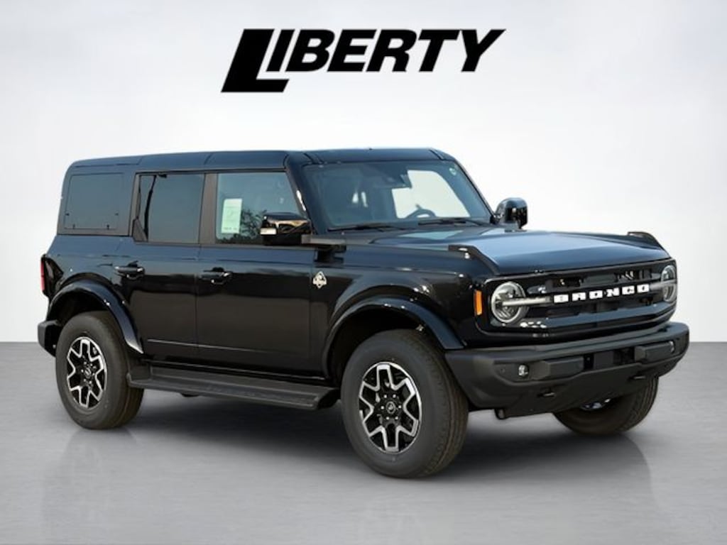 New 2025 Ford Bronco Outer Banks SUV