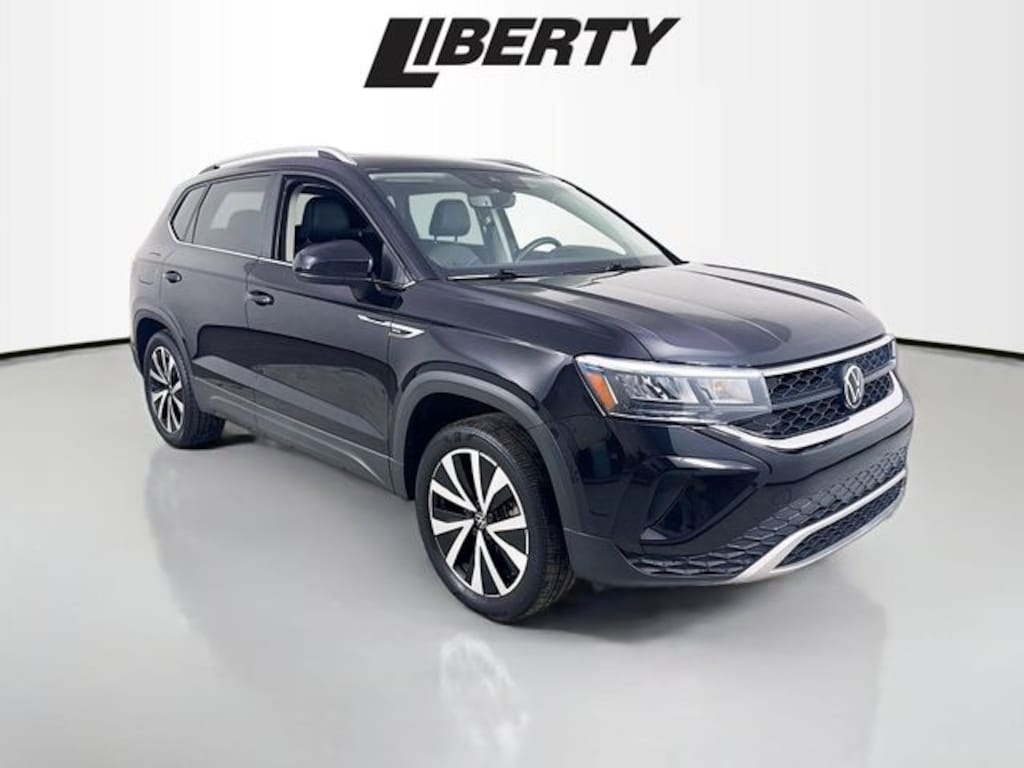 Used 2023 Volkswagen Taos 1.5T SE SUV