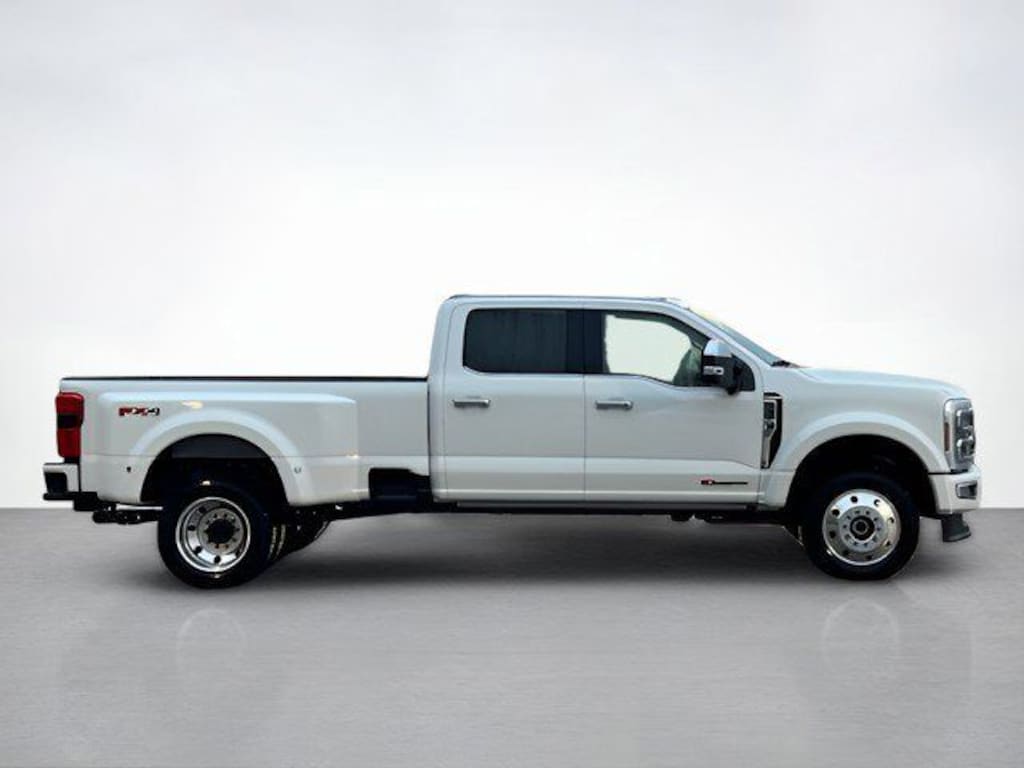 New 2026 Ford F-450SD Platinum Truck
