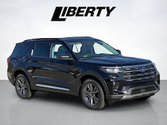 2025 Ford Explorer Active SUV