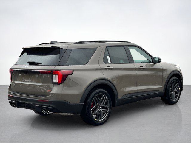 2026 Ford Explorer ST photo 3