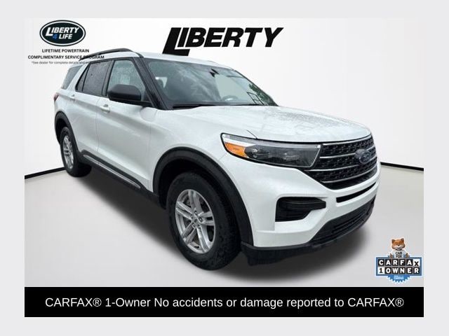 2023 Ford Explorer XLT 4WD's photo