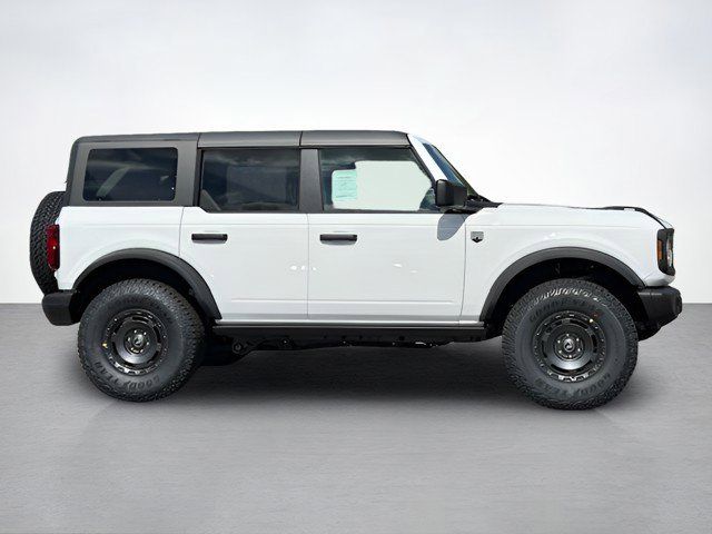 2025 Ford Bronco Big Bend photo 2