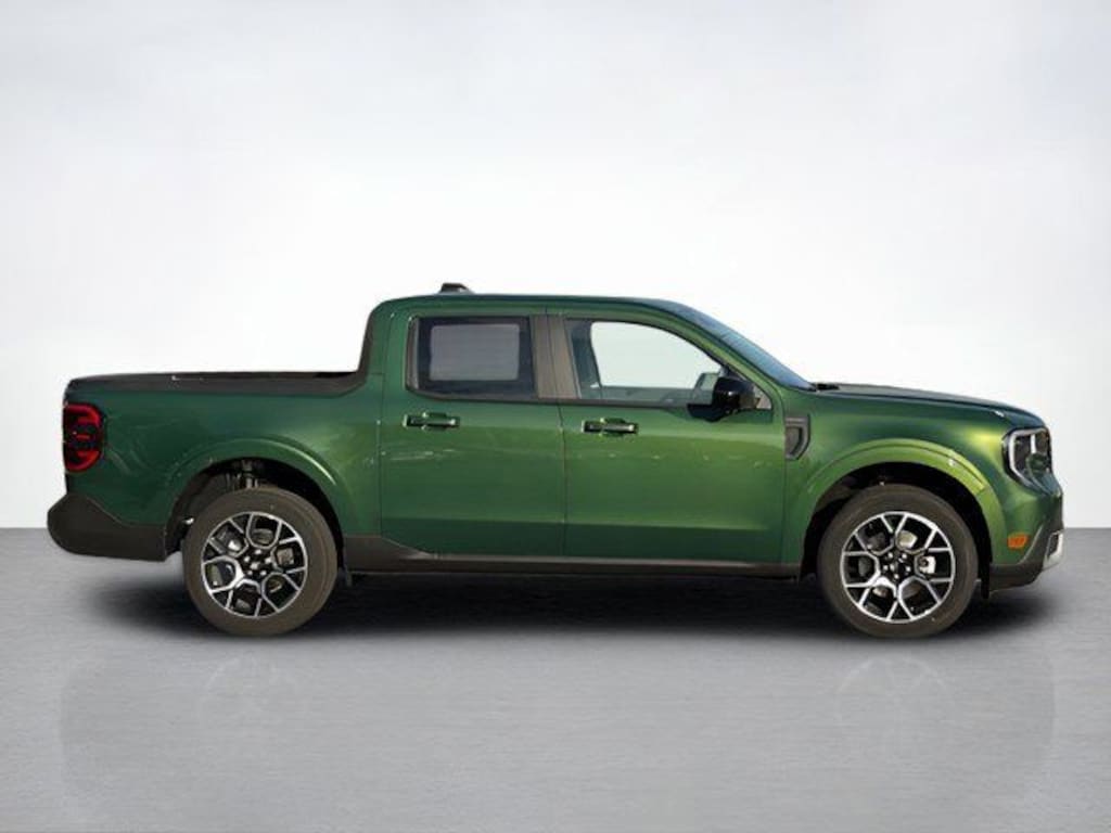 New 2025 Ford Maverick Lariat Truck