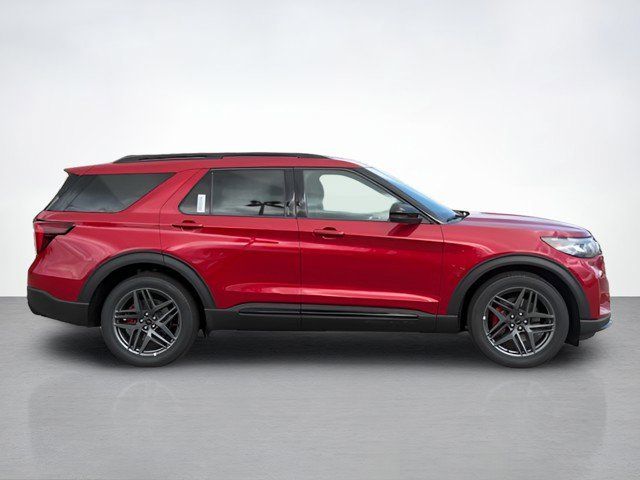 2025 Ford Explorer ST photo 2