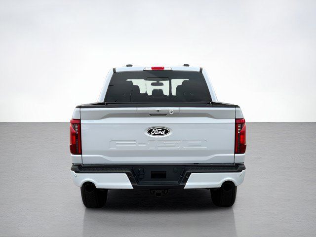 2025 Ford F-150 XLT photo 4
