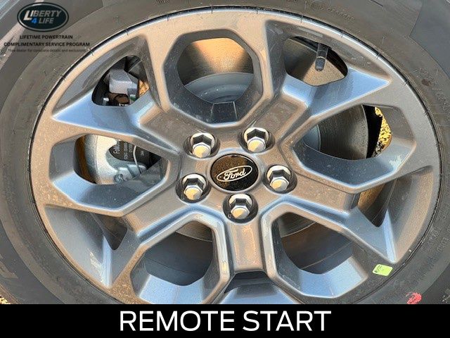 2025 Ford Maverick XLT - Photo 11