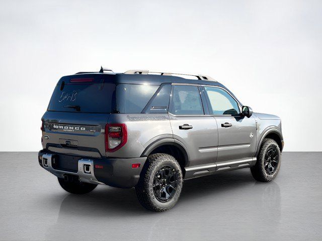 2025 Ford Bronco Sport Outer Banks photo 3