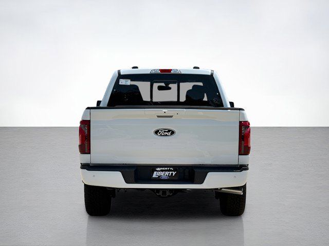 2025 Ford F-150 XLT photo 4