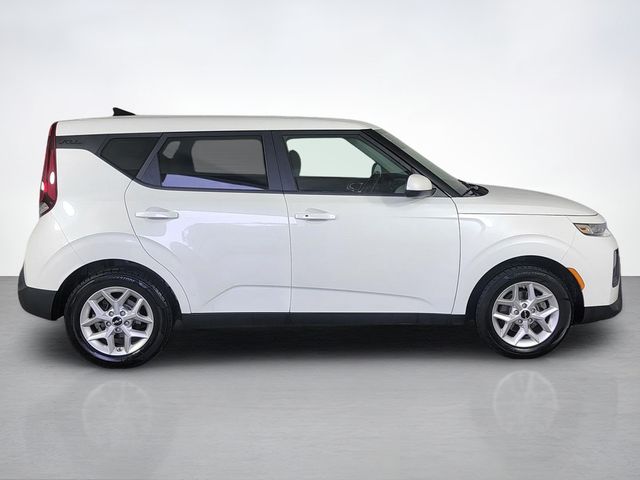 Used 2022 Kia Soul S with VIN KNDJ23AU2N7151759 for sale in Brunswick, OH