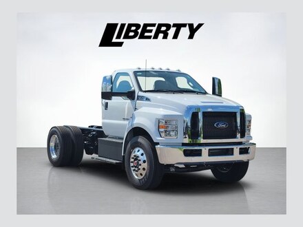 2025 Ford F-750SD Base Truck