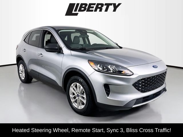 2022 Ford Escape SE's photo