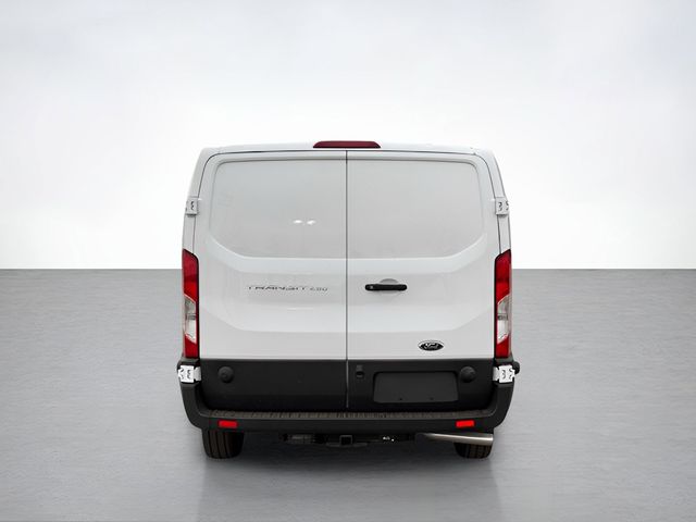 2025 Ford Transit photo 4