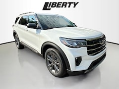 2025 Ford Explorer Active SUV